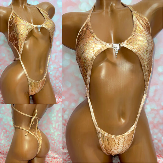 Gold Holo Snake Diamond Slingshot