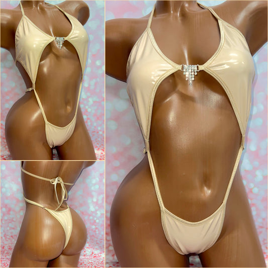 Nude Vinyl Diamond Slingshot